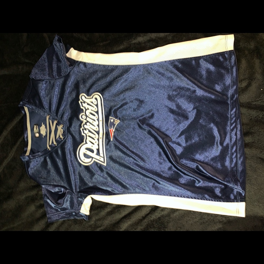(Sold)Woman’s Patriots jersey shirt